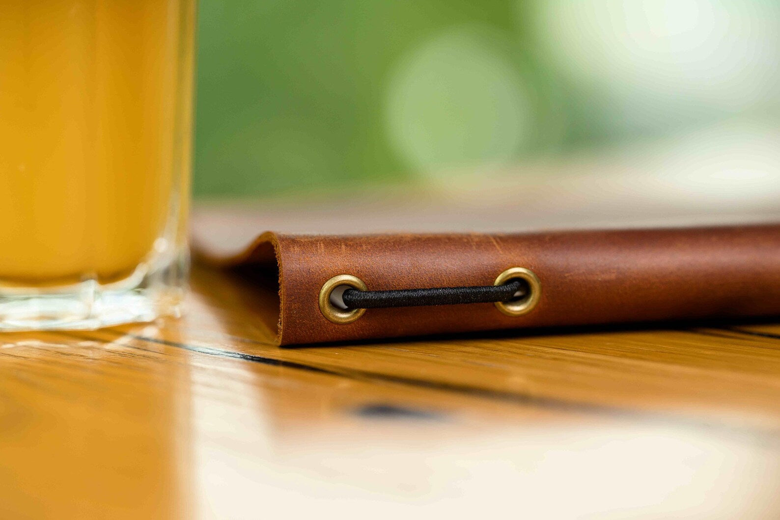 Wine List Folder Premium PU Leather Menu Cover for Bar and Cafe, Restaurant Menu Covers, Juice and Beverage Folder String fitting