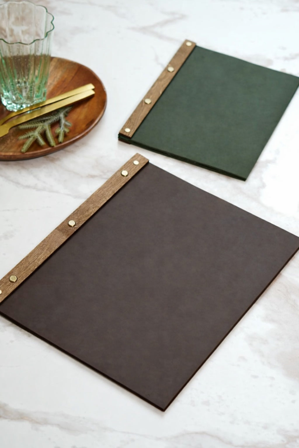 Premium Leather Menu Cover – Professional Restaurant, Hotel & Café Menu Folder for Food, Drink & Wine Lists: A4