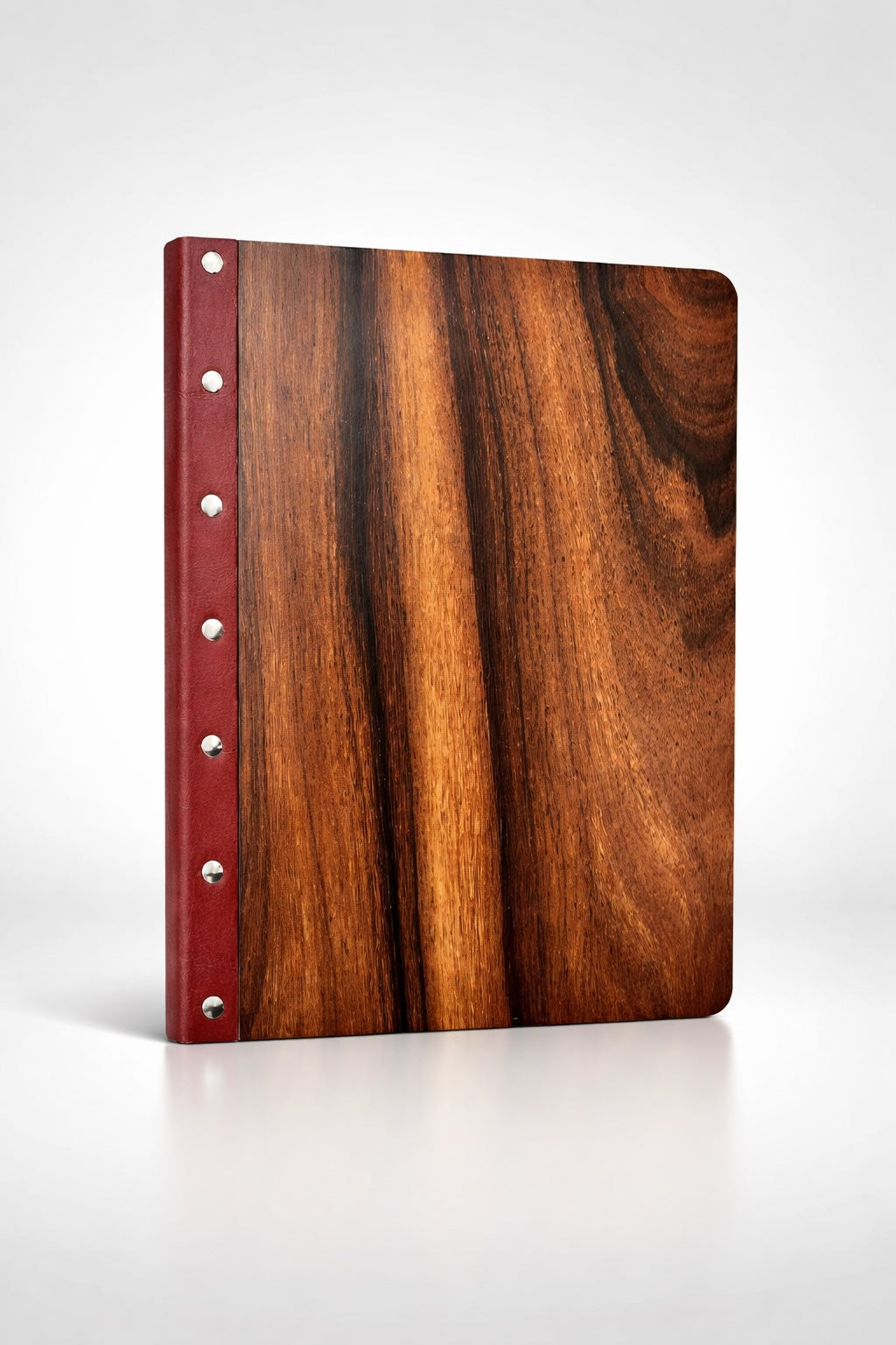 Divris Wooden Menu Cover : Binder Fitting