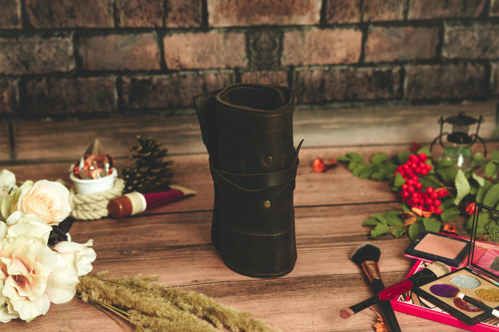 PU Leather makeup brush roll, Leather makeup brush case, Makeup bag brush holder, makeup brush holder travel, Makeup brush organiser