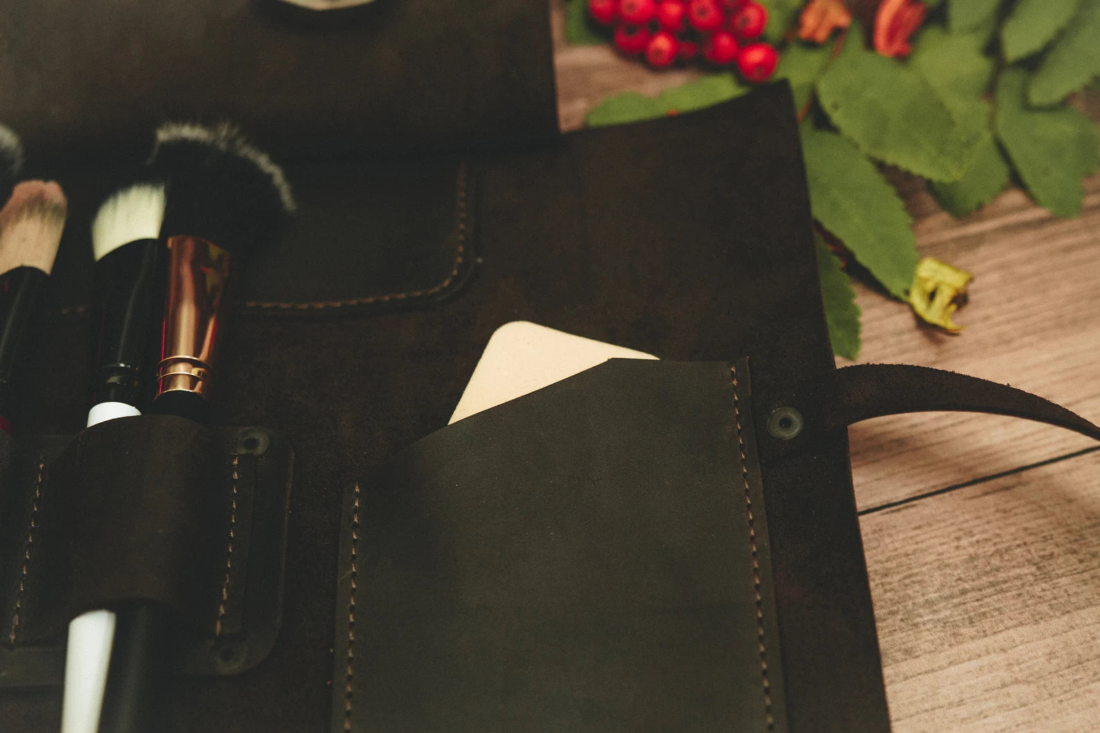 PU Leather makeup brush roll, Leather makeup brush case, Makeup bag brush holder, makeup brush holder travel, Makeup brush organiser