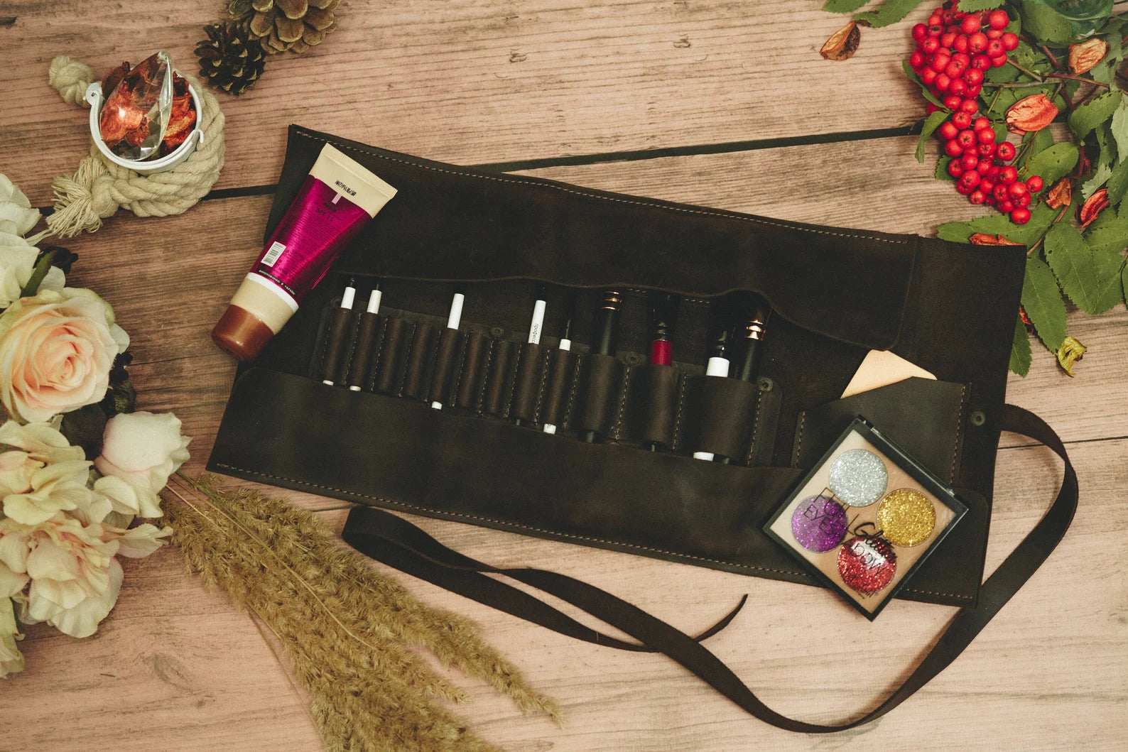 PU Leather makeup brush roll, Leather makeup brush case, Makeup bag brush holder, makeup brush holder travel, Makeup brush organiser